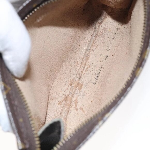 LOUIS VUITTON Monogram Poche Toilette 15 Pouch - Picture 10 of 16